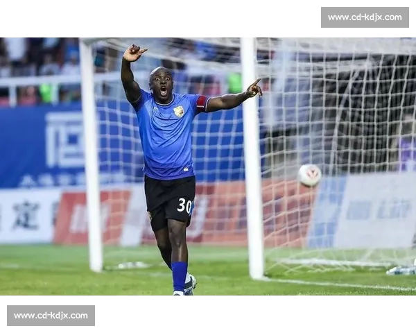大连鲲城 2-1 险胜定南赣联 王刚补时绝杀掀主场狂潮