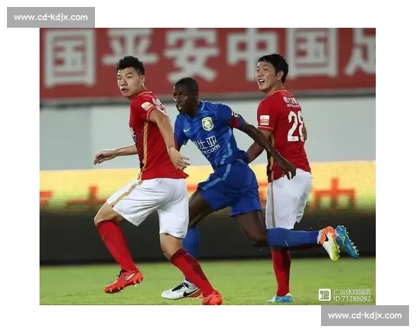 恒大与苏宁决赛次回合巅峰对决全景呈现与关键战术深度解读全方位