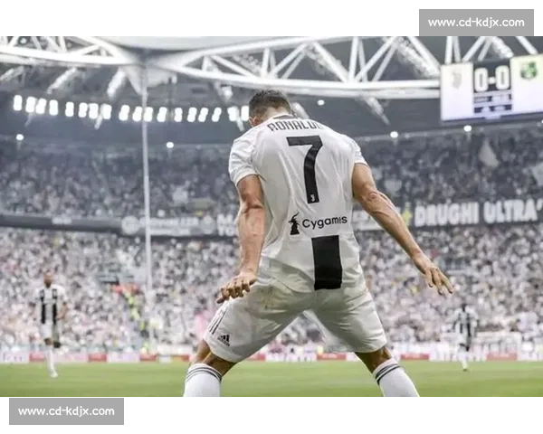 林荷琴vs杜婷巅峰对决 技术风格与心理博弈全景解析赛场走势与关键回合深度复盘